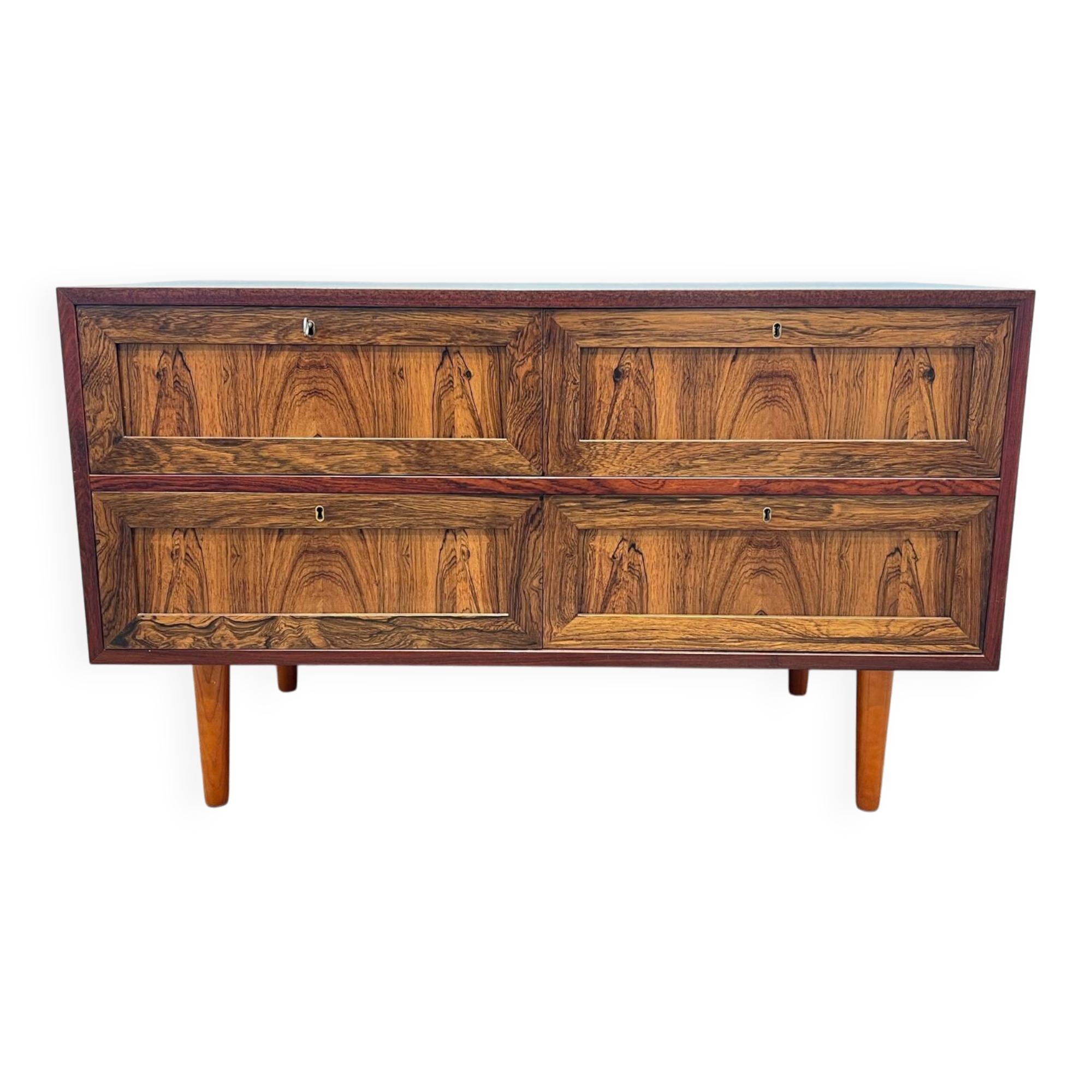 Low Scandinavian cabinet in Rio rosewood
