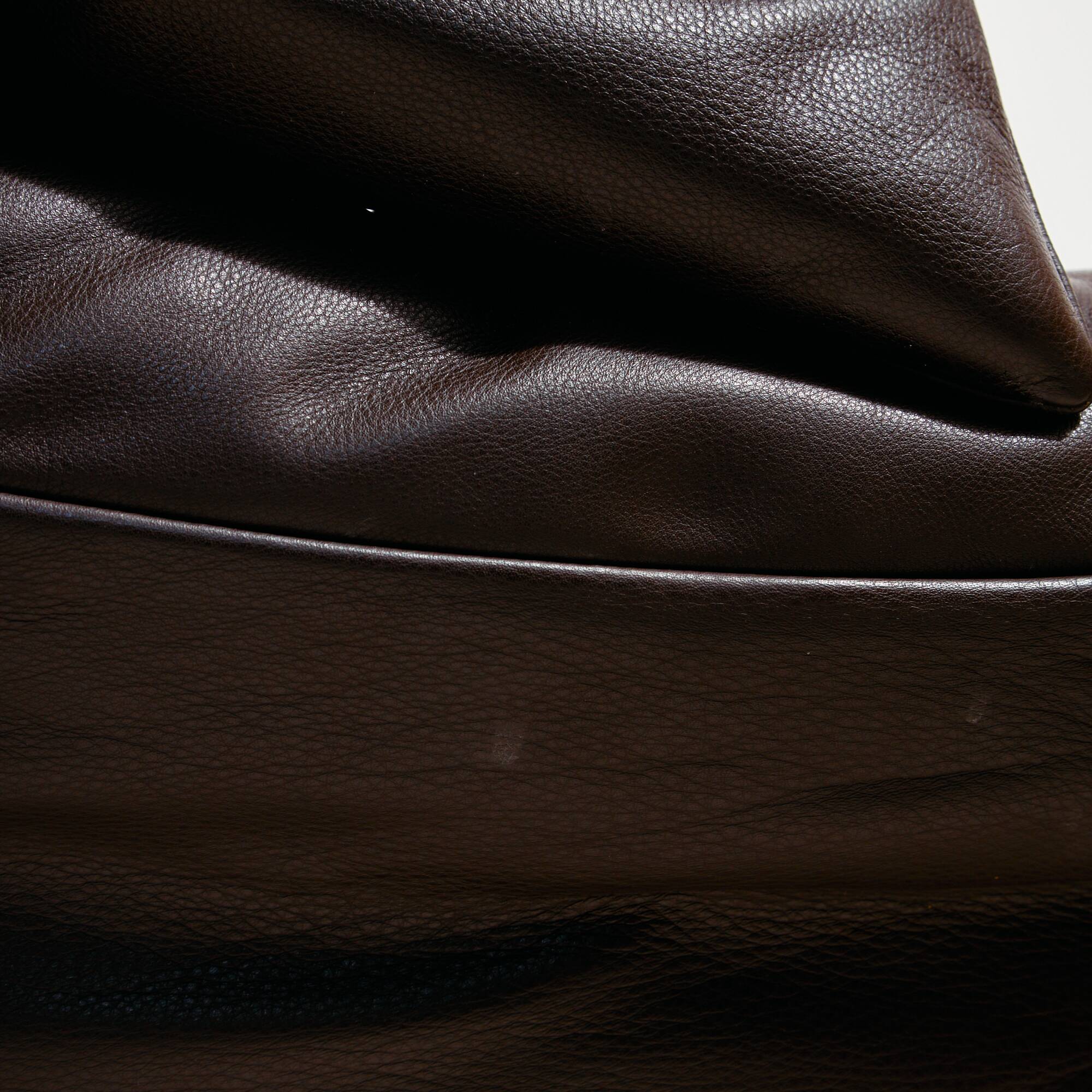 MK11470 Portovenere two-seater leather sofa by Vico Magistretti for Cassina