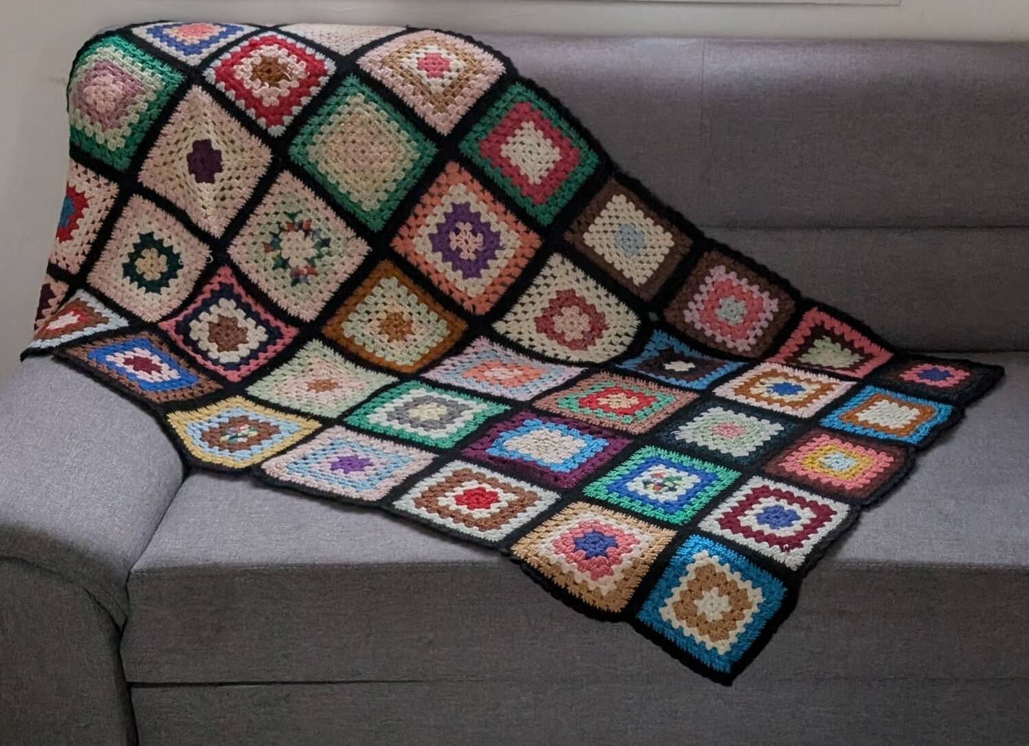 Plaid, jetée de canapé Granny. Vintage