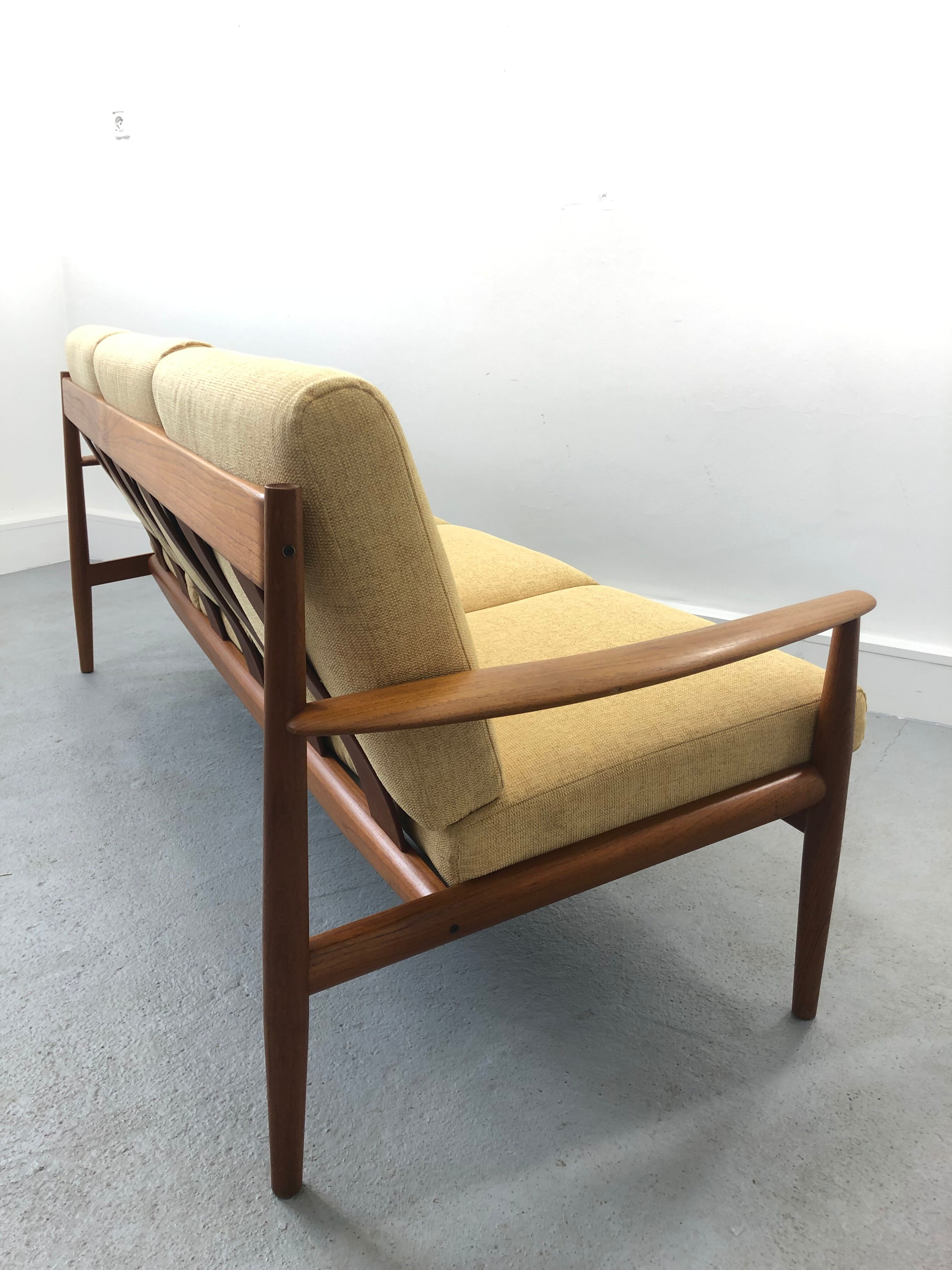 Danish teak sofa by Grete Jalk for France & SÃ¸n / France & Daverkosen