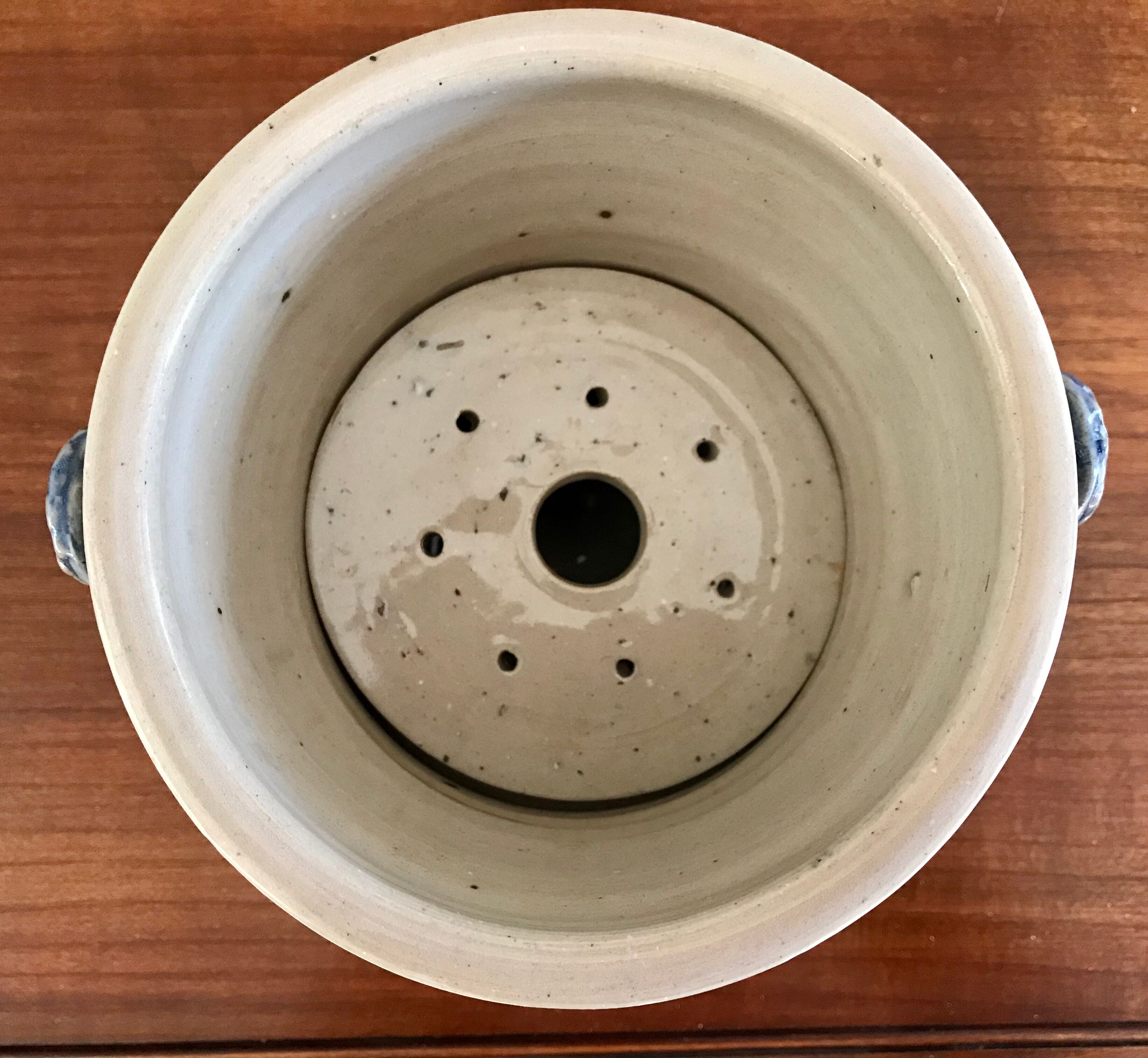 Vintage sandstone ice bucket