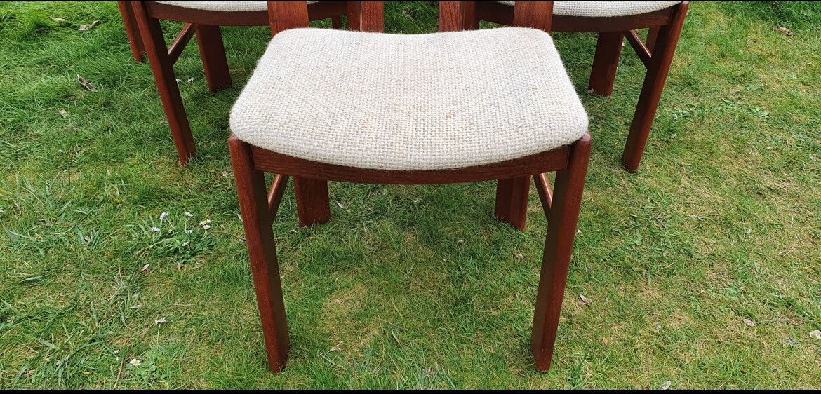 Set of 6 chairs in solid teak Roche Bobois 1960/1970