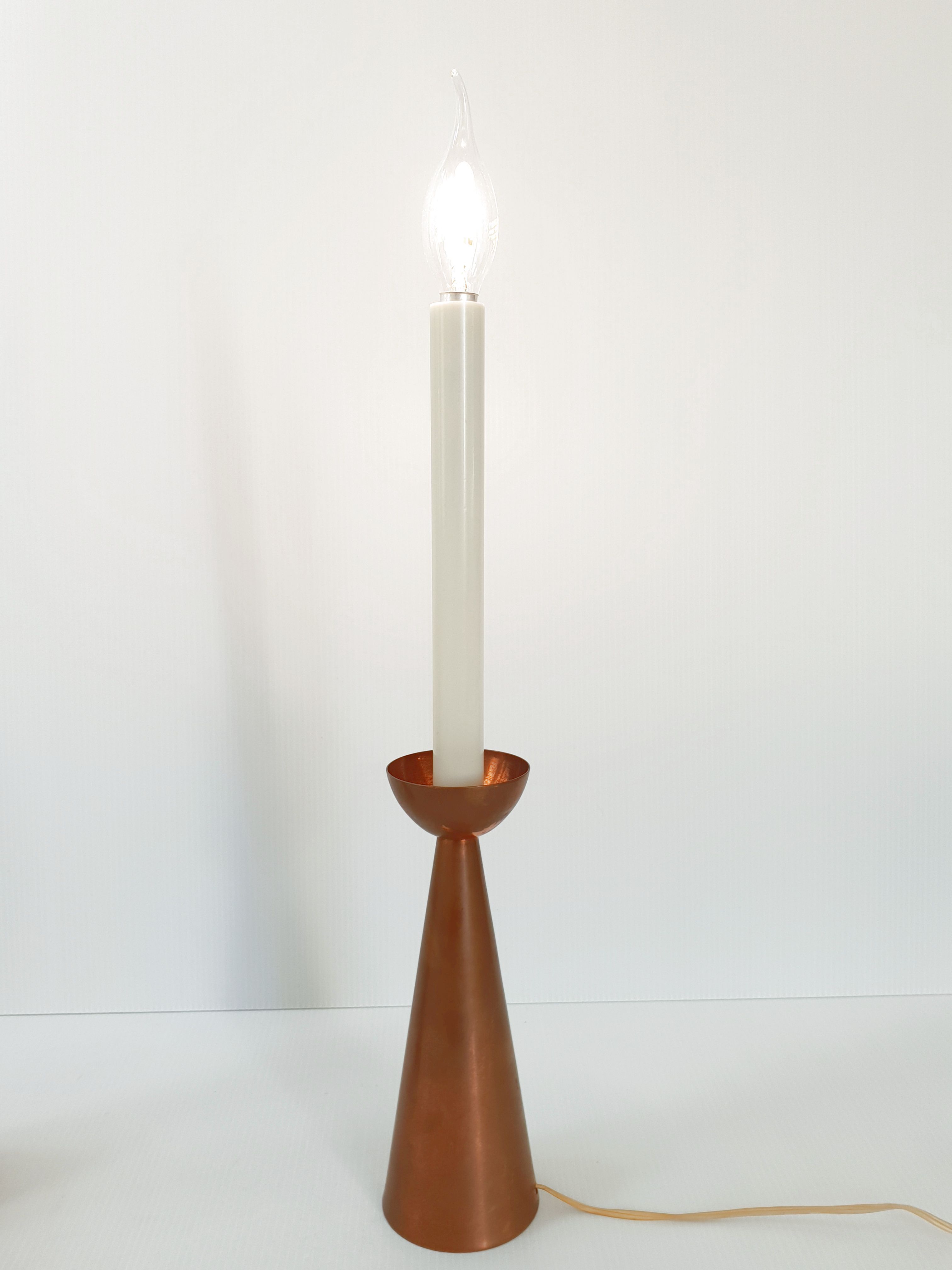 Pair of 1960 lamps signed M.D