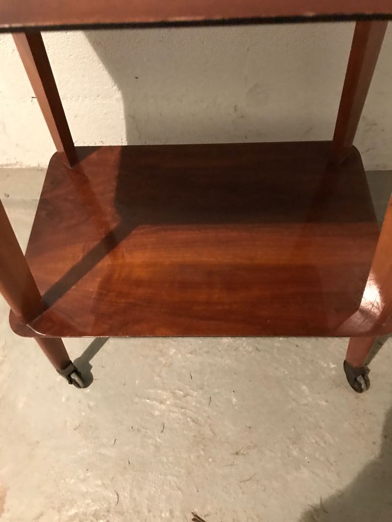 Side table double trap