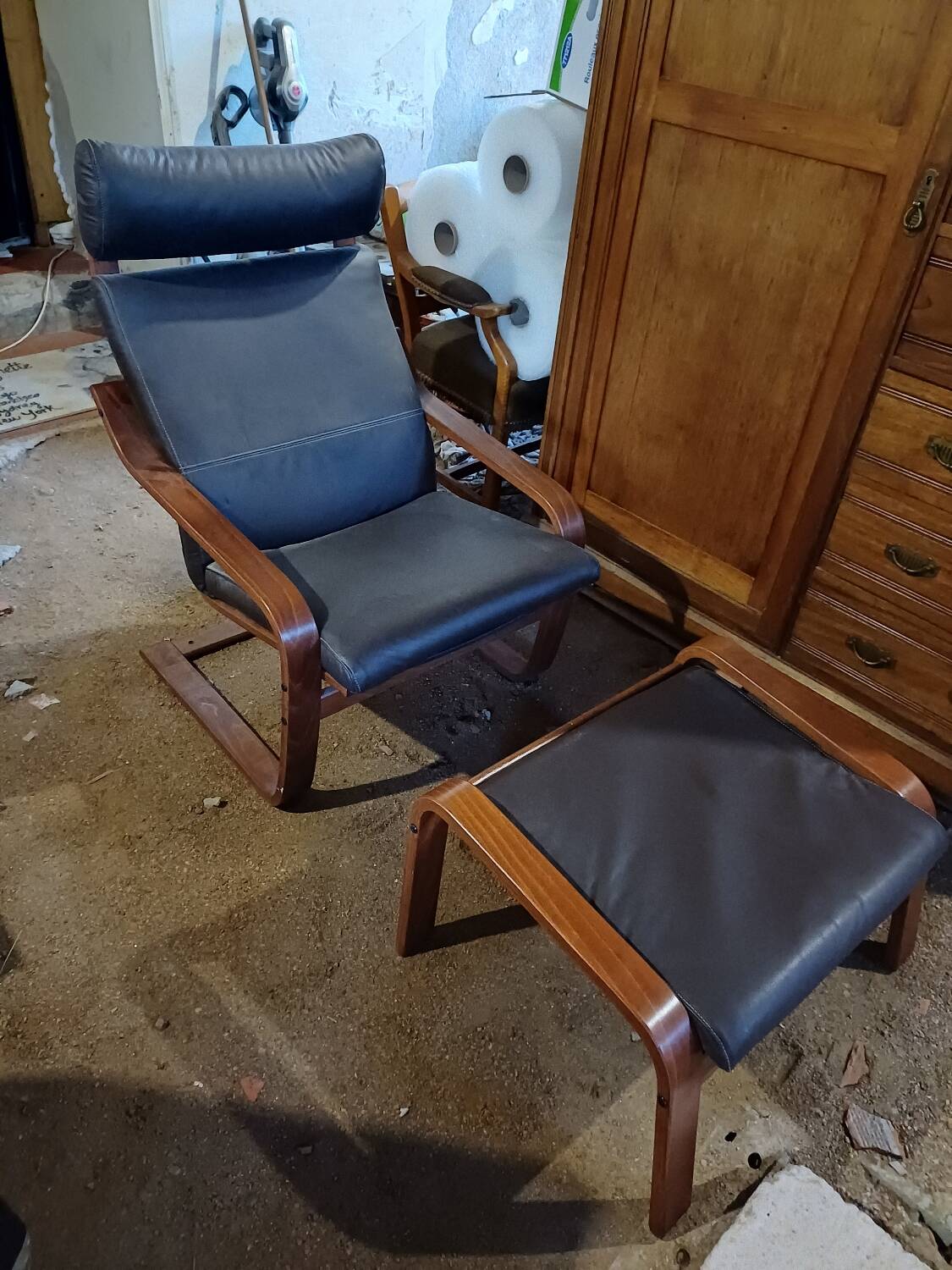 Poang armchair
