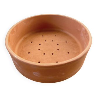 Terracotta sprouter