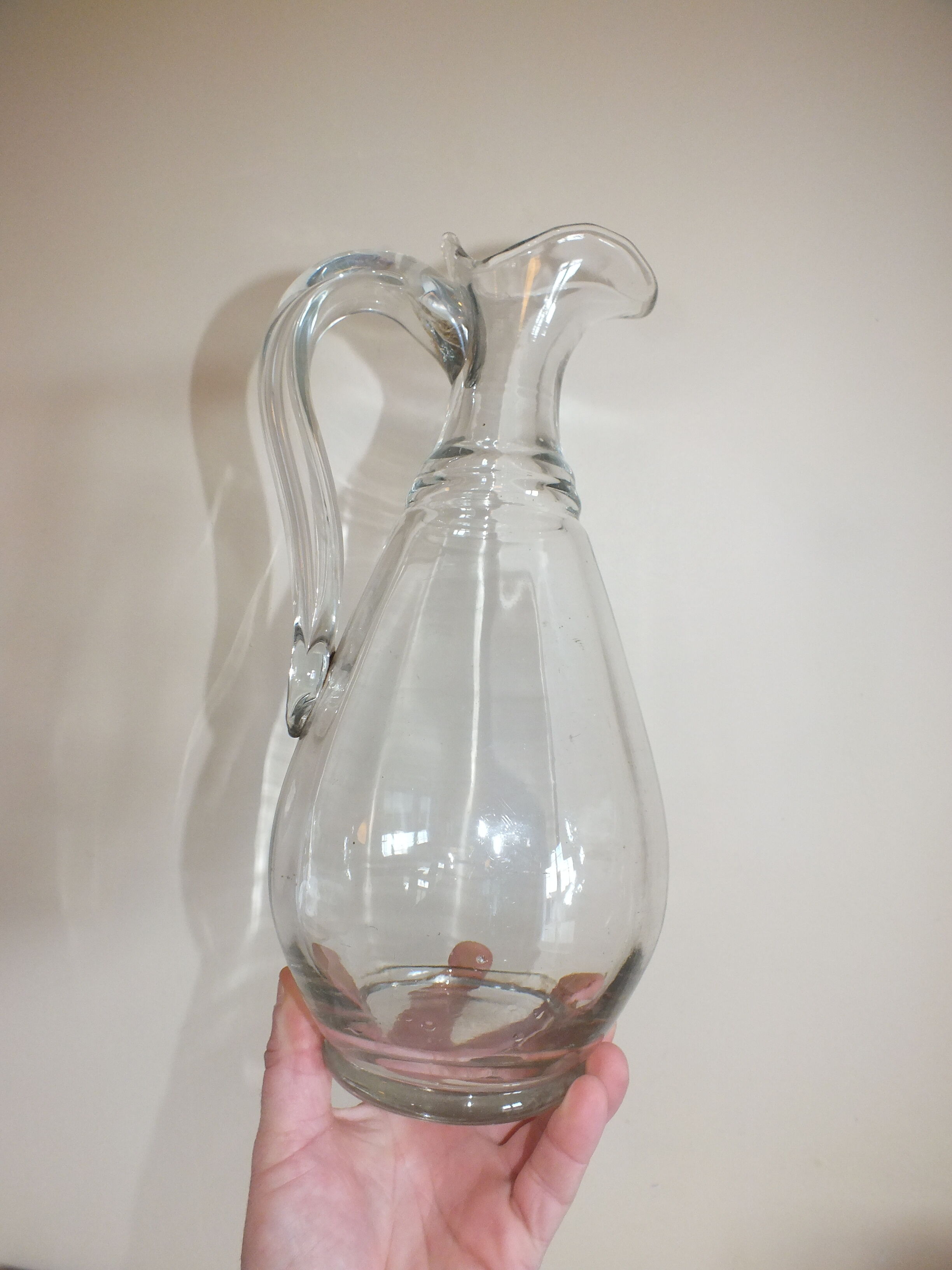 Grand pichet à cidre en verre soufflé Normandie 19ème siècle