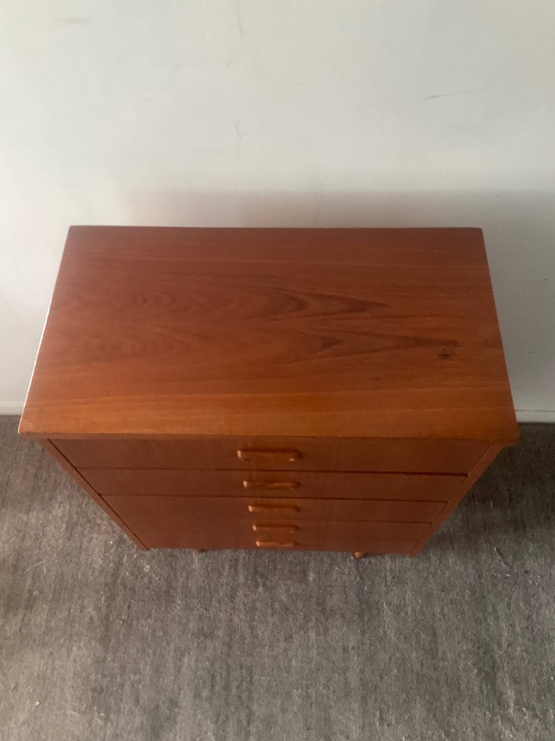 Danish teak chiffonier chest of drawers with 5 drawers