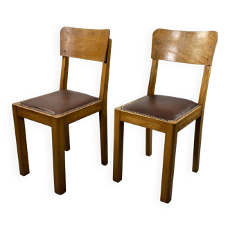 Chaises en bois et cuir