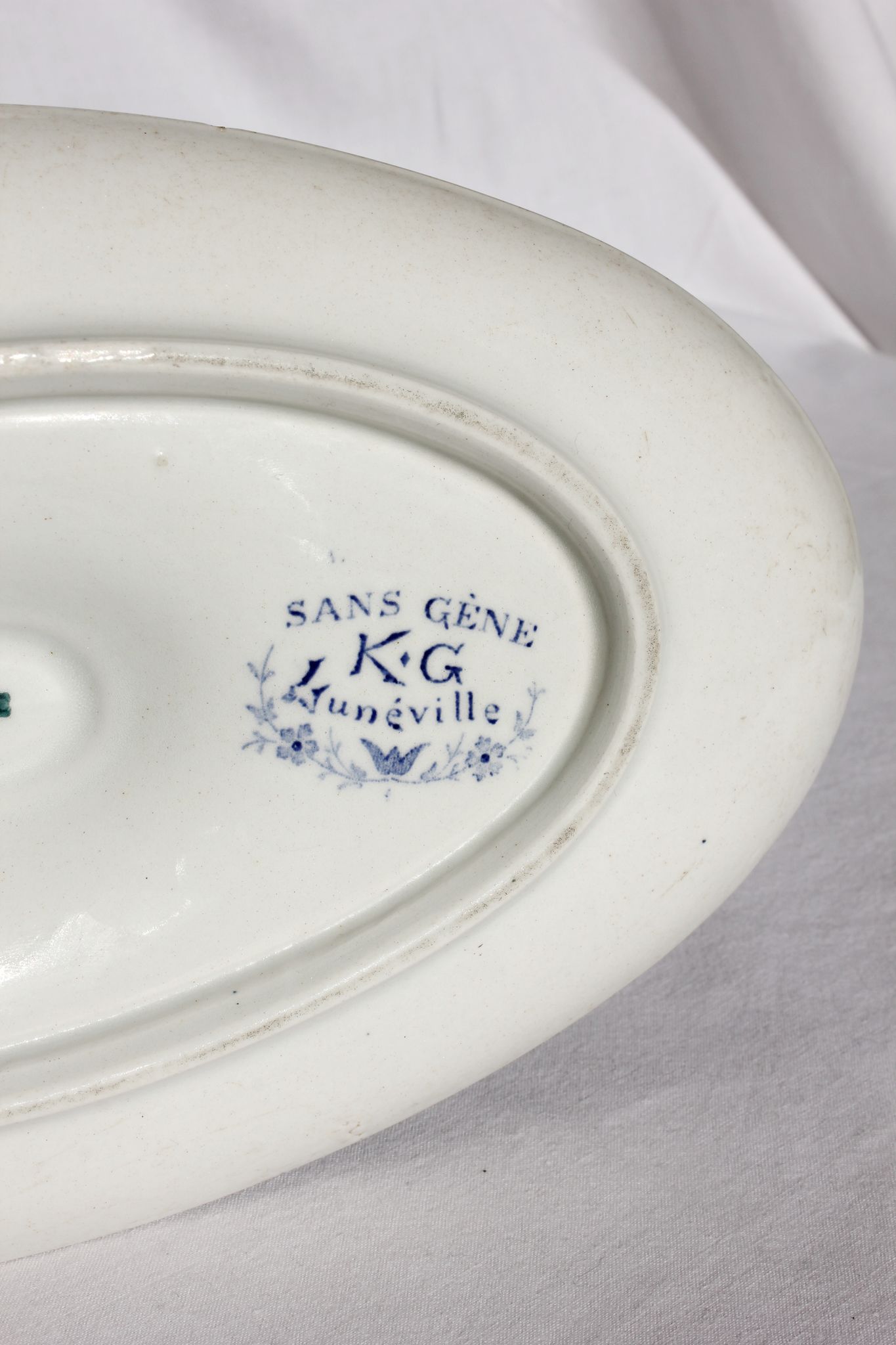 Saucière en terre de fer "Sans Gêne" KG Lunéville