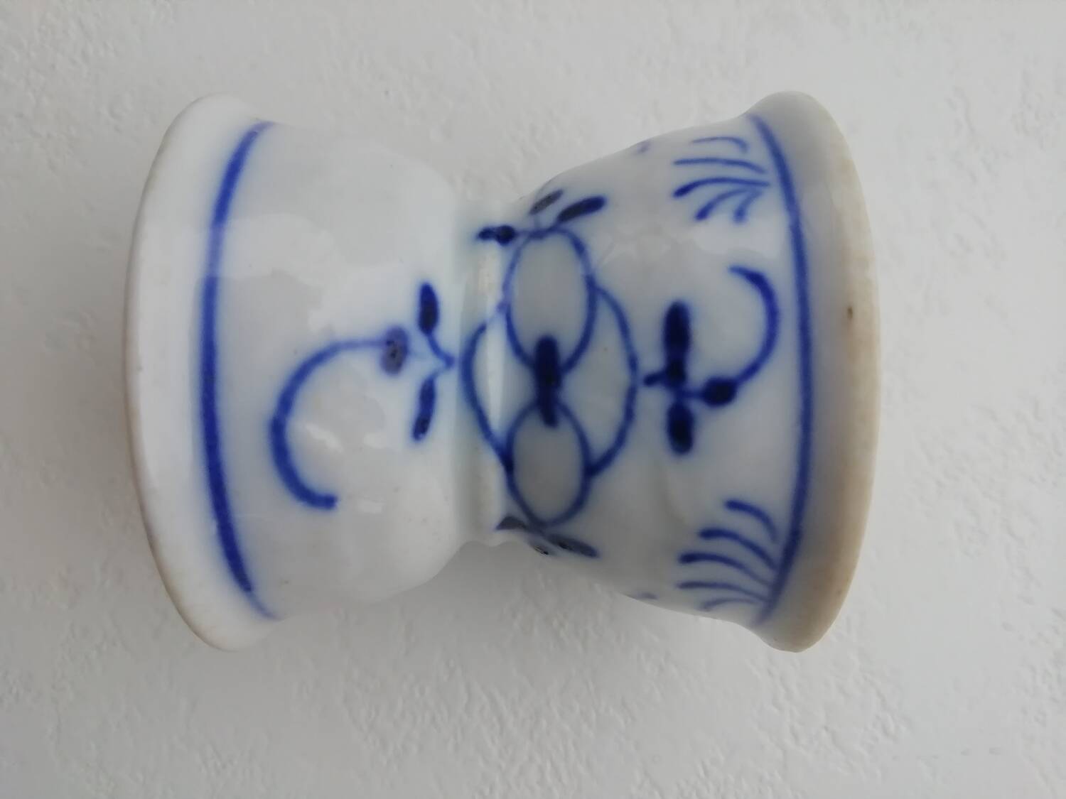 Coquetier diabolo