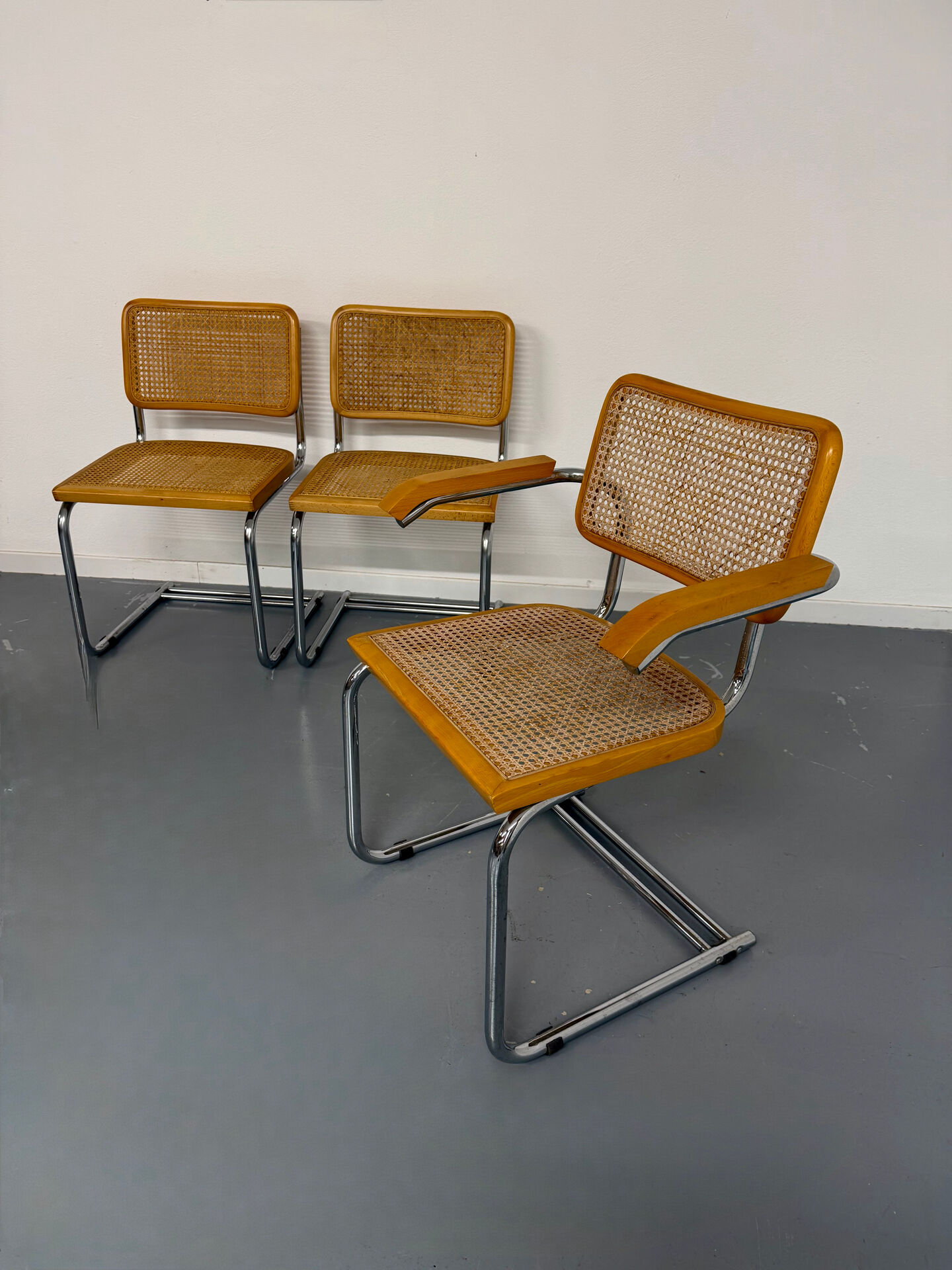 Set of 4 cane cantilever chairs and armchairs, Cesca, 1970s.