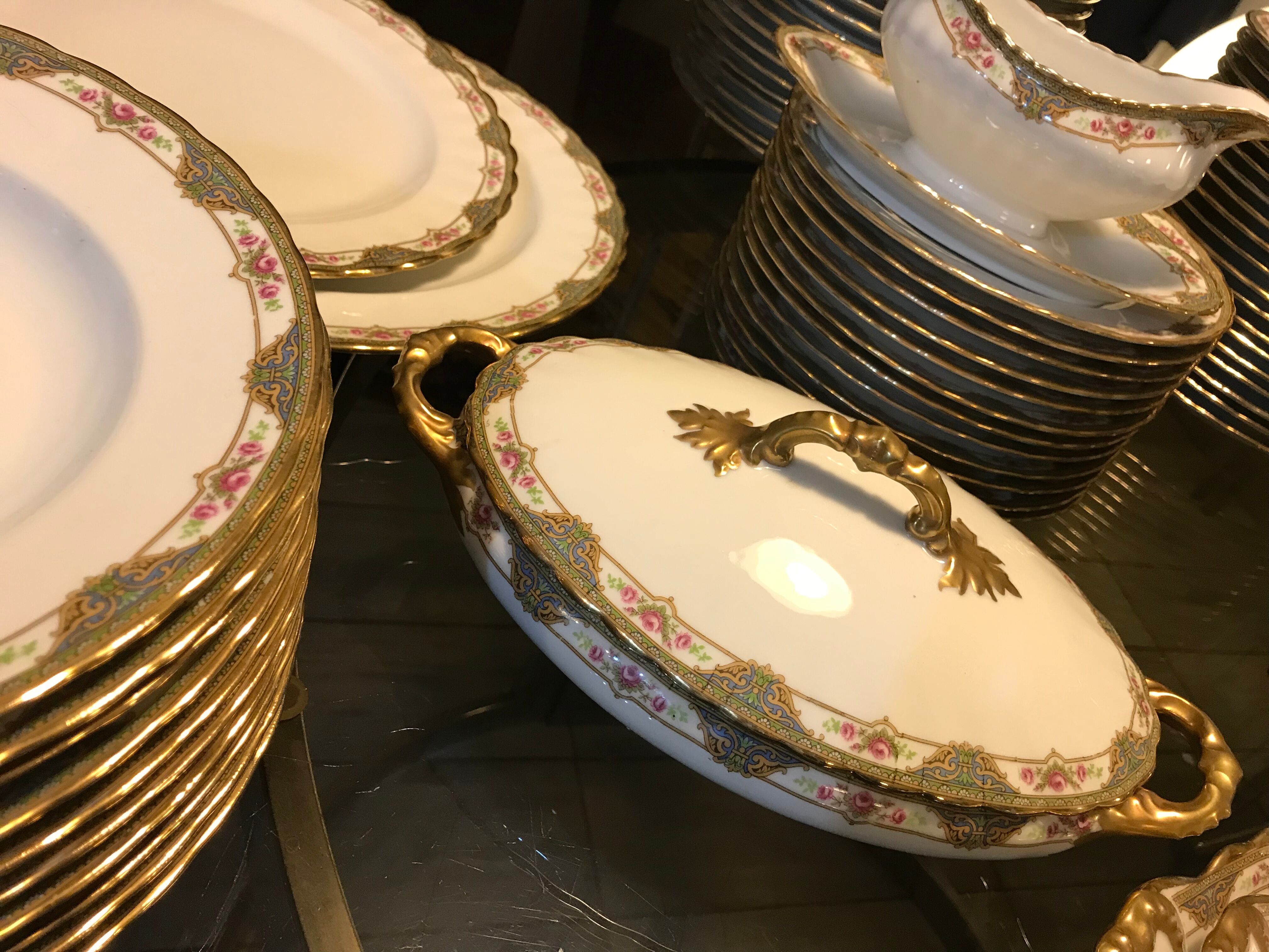 Limoges porcelain table service André François
