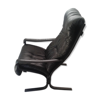 Vintage lounge armchair designed by Ingmar Relling for Westnofa furniture in Norway