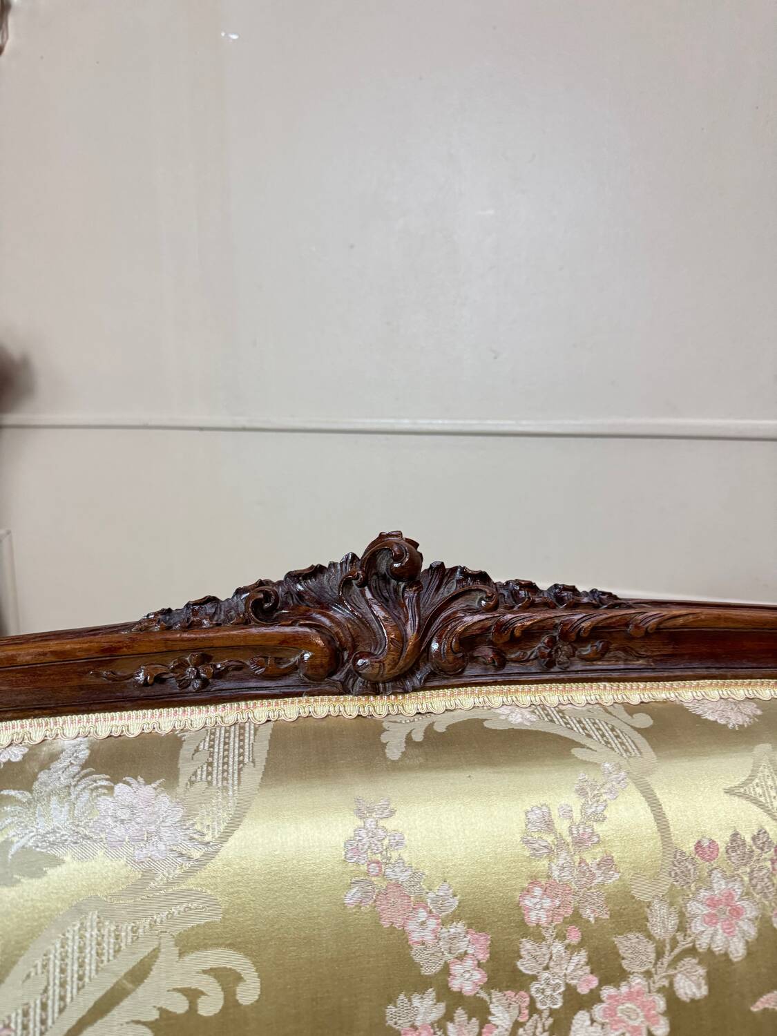 Mercie frères walnut banquette in louis xv style 19th century