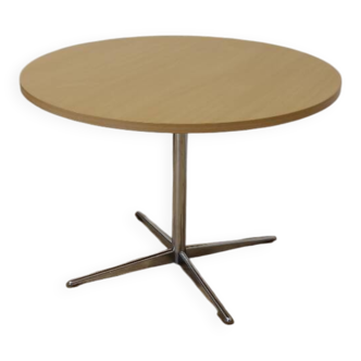 Occasional side table