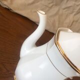 Porcelain coffee/tea service