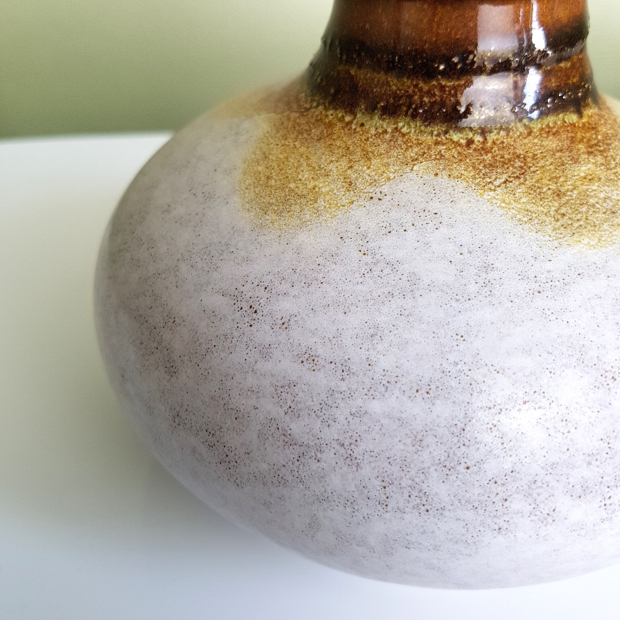 Col Brown vase ceramic spiral pattern German Fat Lava Era