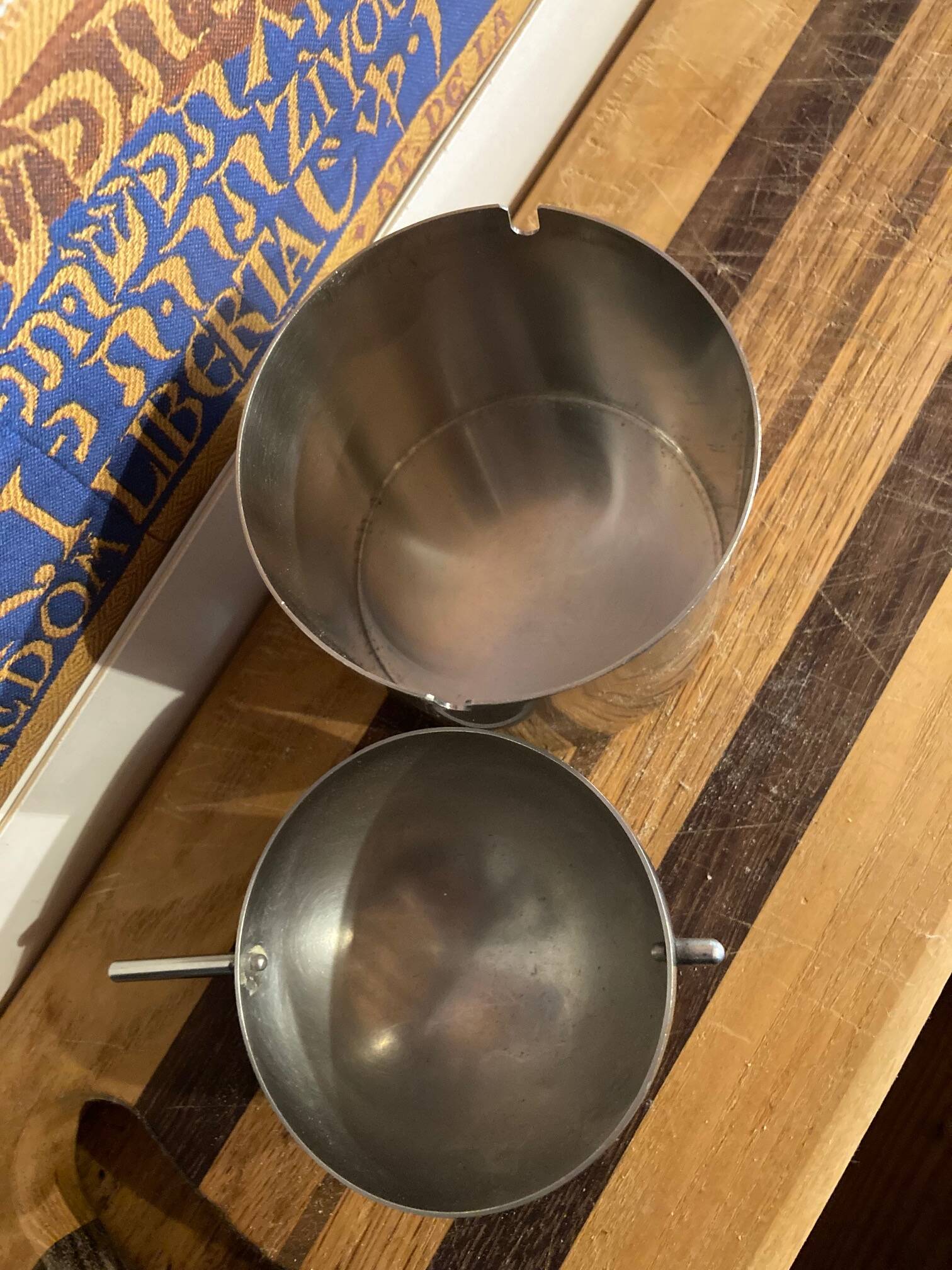 Cendrier minimalist rotatif en inox 18/8 design Jacobsen Stelton Denmark 19