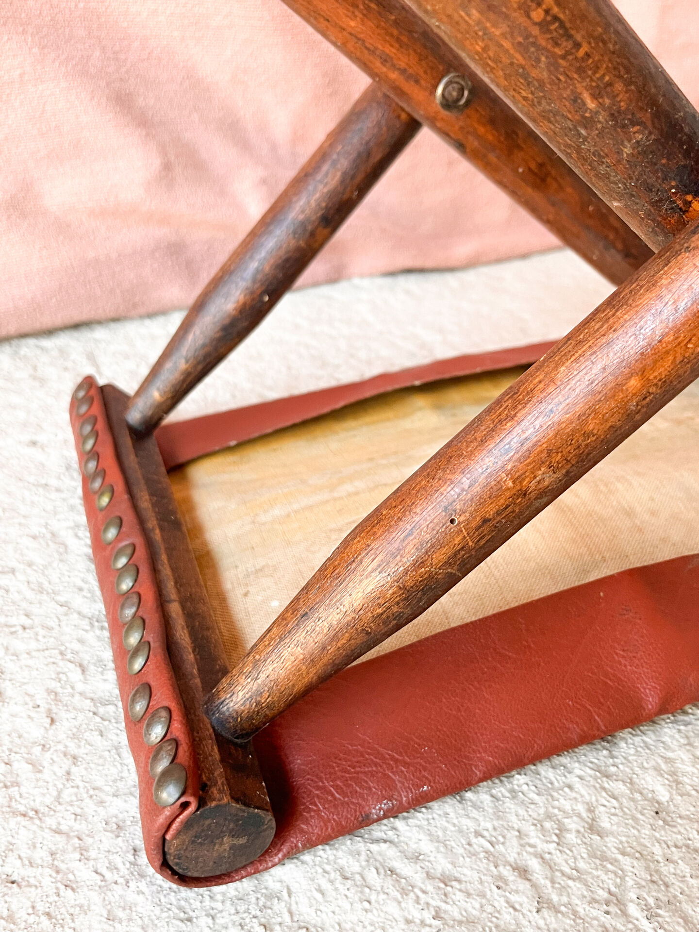 Vintage folding stool Leather & Wood Curule style