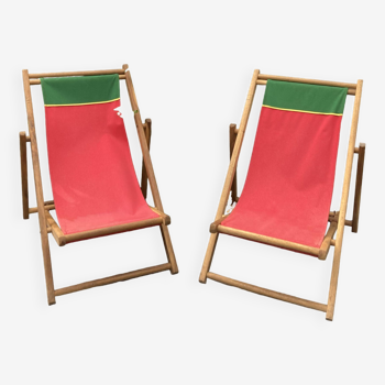 2 deck chairs for children