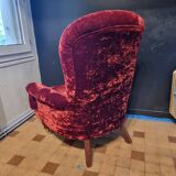 Toad armchair