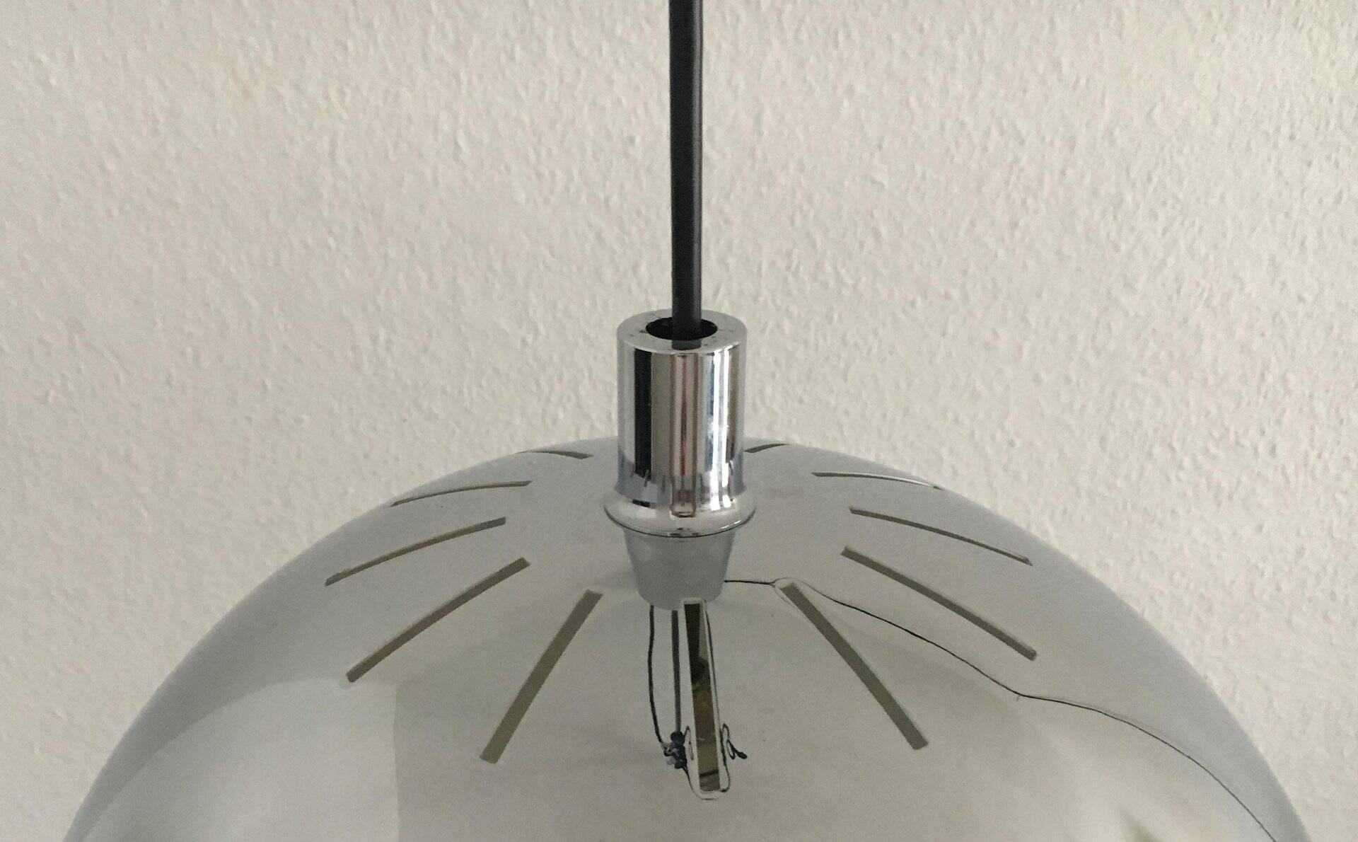 Suspension Chrome Modèle Allemand 5561 Espace Milieu du Siècle par Staff, Années 1970