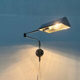 Mid-century Hollywood Regency chrome wall lamp by Florian Schulz for Interline, 1970s.