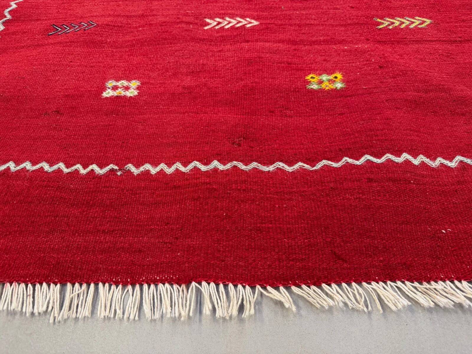 Vintage Moroccan square kilim 108x104 cm kelim wool rug medium 2527