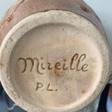 Sandstone pitcher