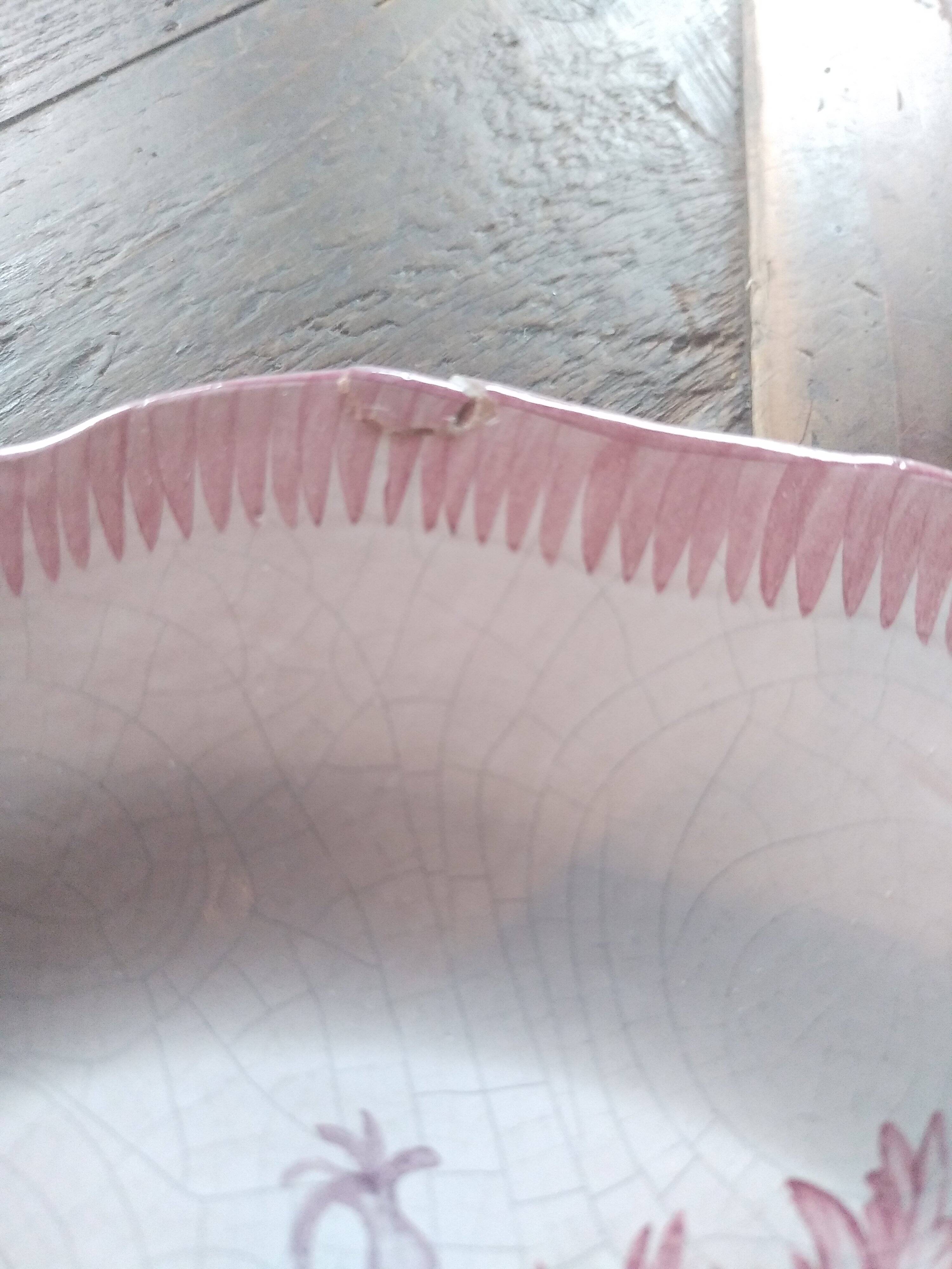 Ceramic plates. 70s/80s Work inspired by the 16th and 17th centuries.