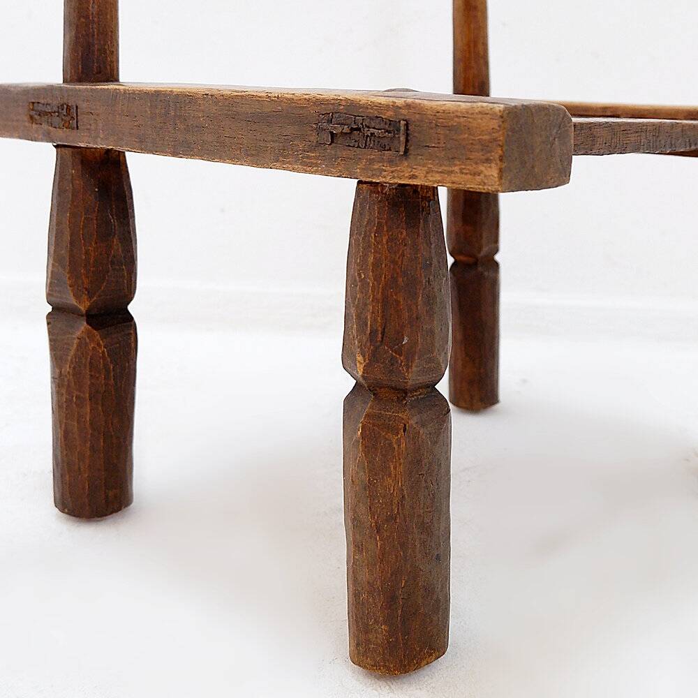Traditional African hand-carved 'Baoulé' chair, 1920s