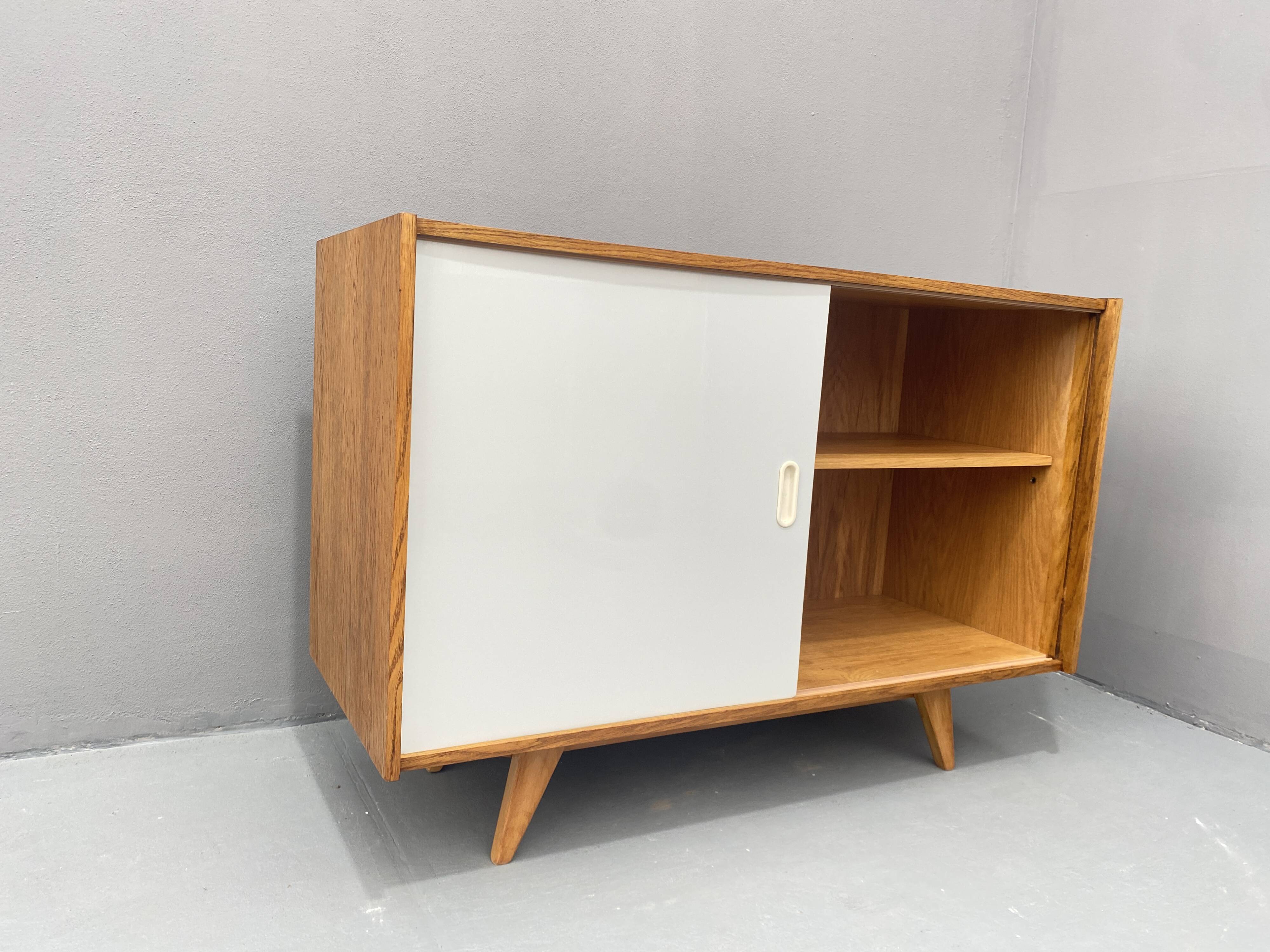 Mid century sideboard U-452 by Jiří Jiroutek, 1960´s, Czechoslovakia