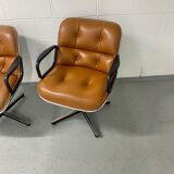 Fauteuil de Charles Pollock encuir Cognac