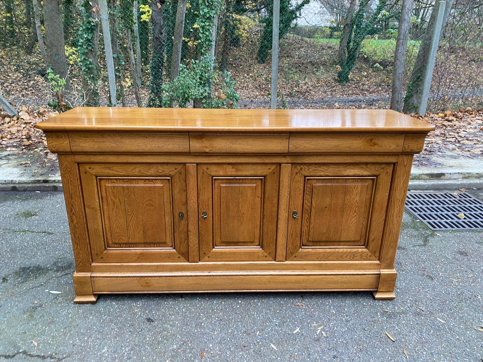 Buffet enfilade Louis Philippe en chêne massif du 20ème 186cm