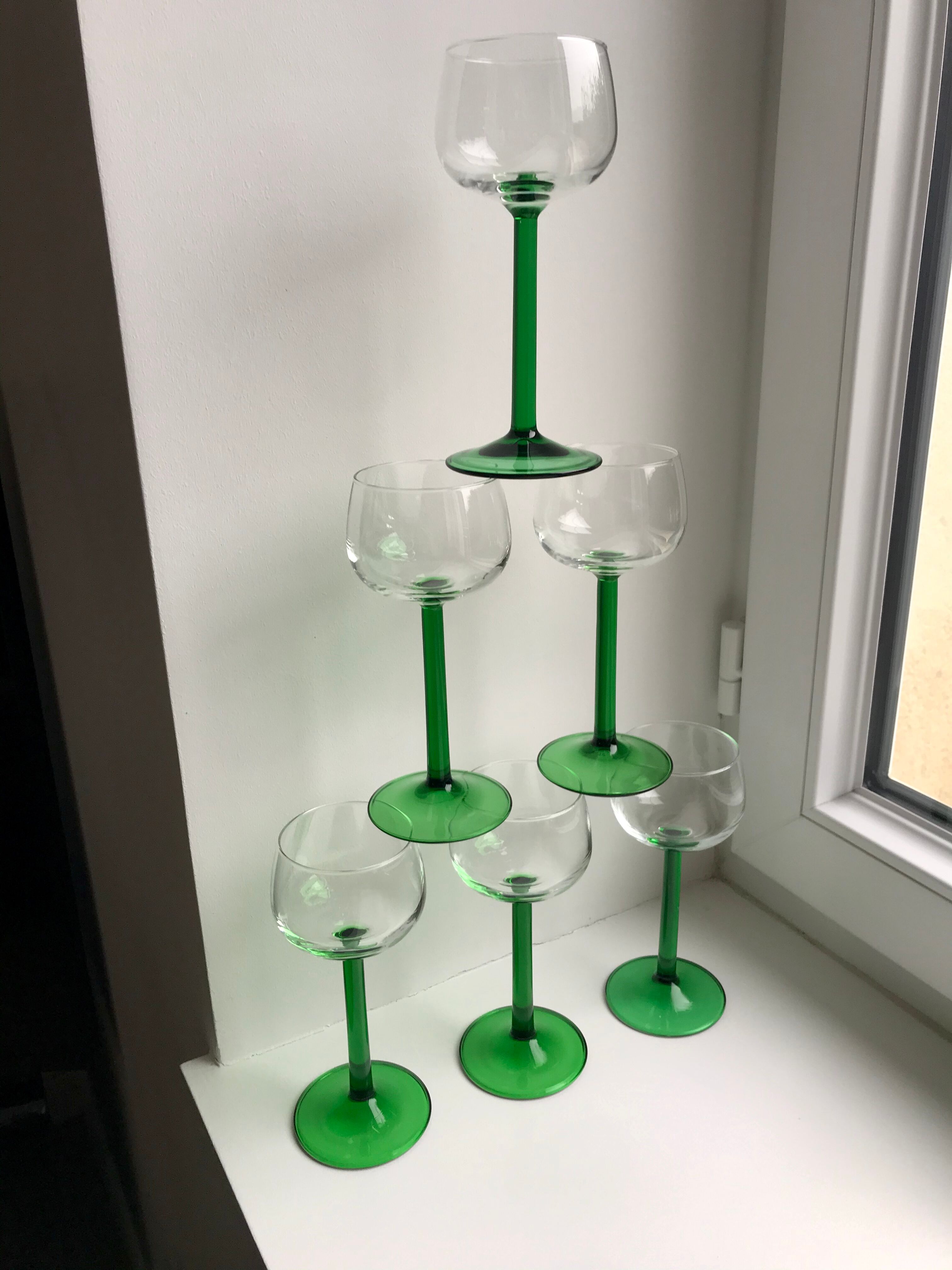 Set of 6 green white wine glasses made in France 60s-70s