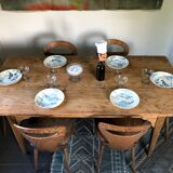 Farm table
