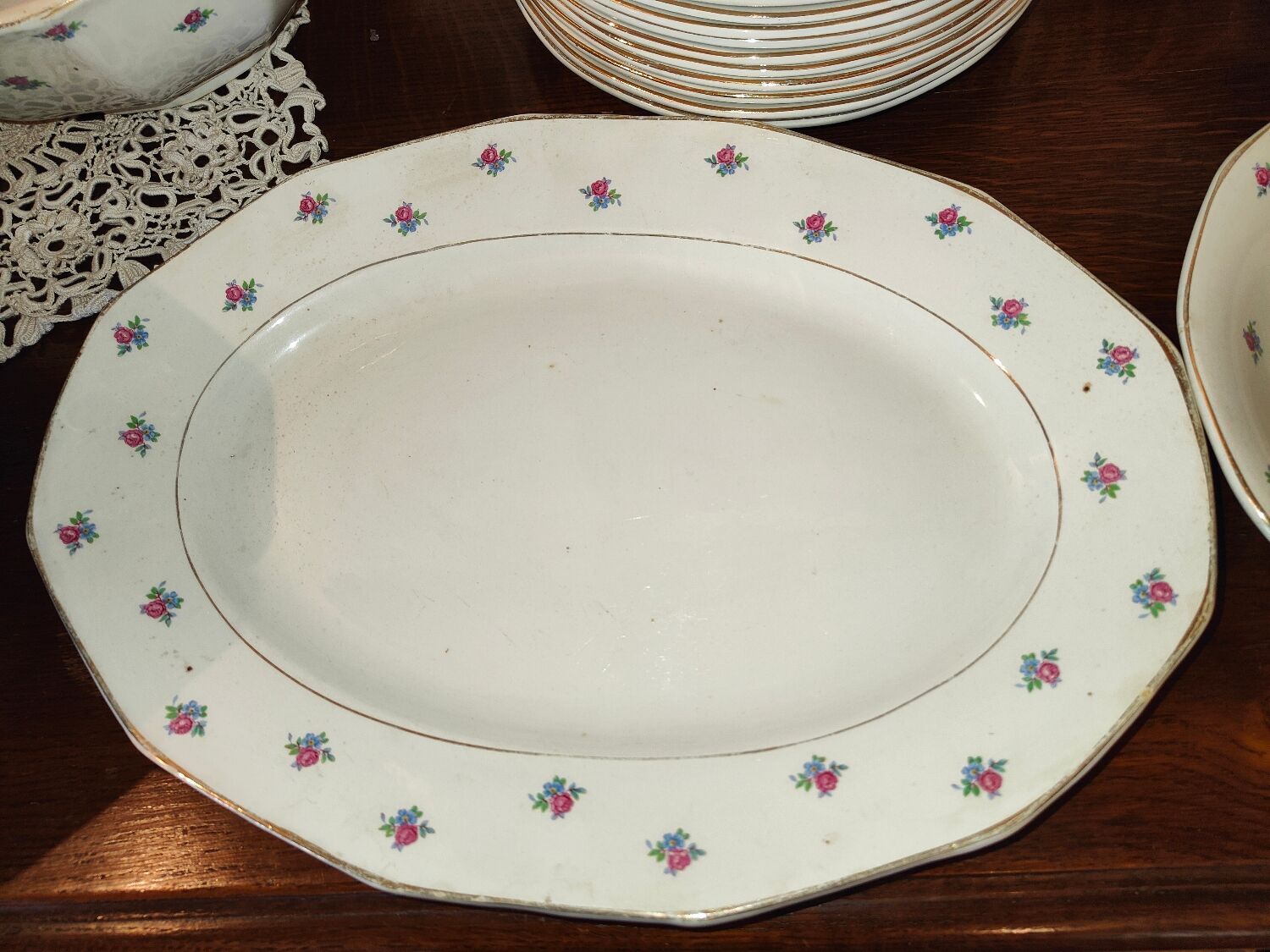 Old service 28 pieces porcelain KG Keller and Guérin Lunéville France decorated with flowers Rosita XIXth Century