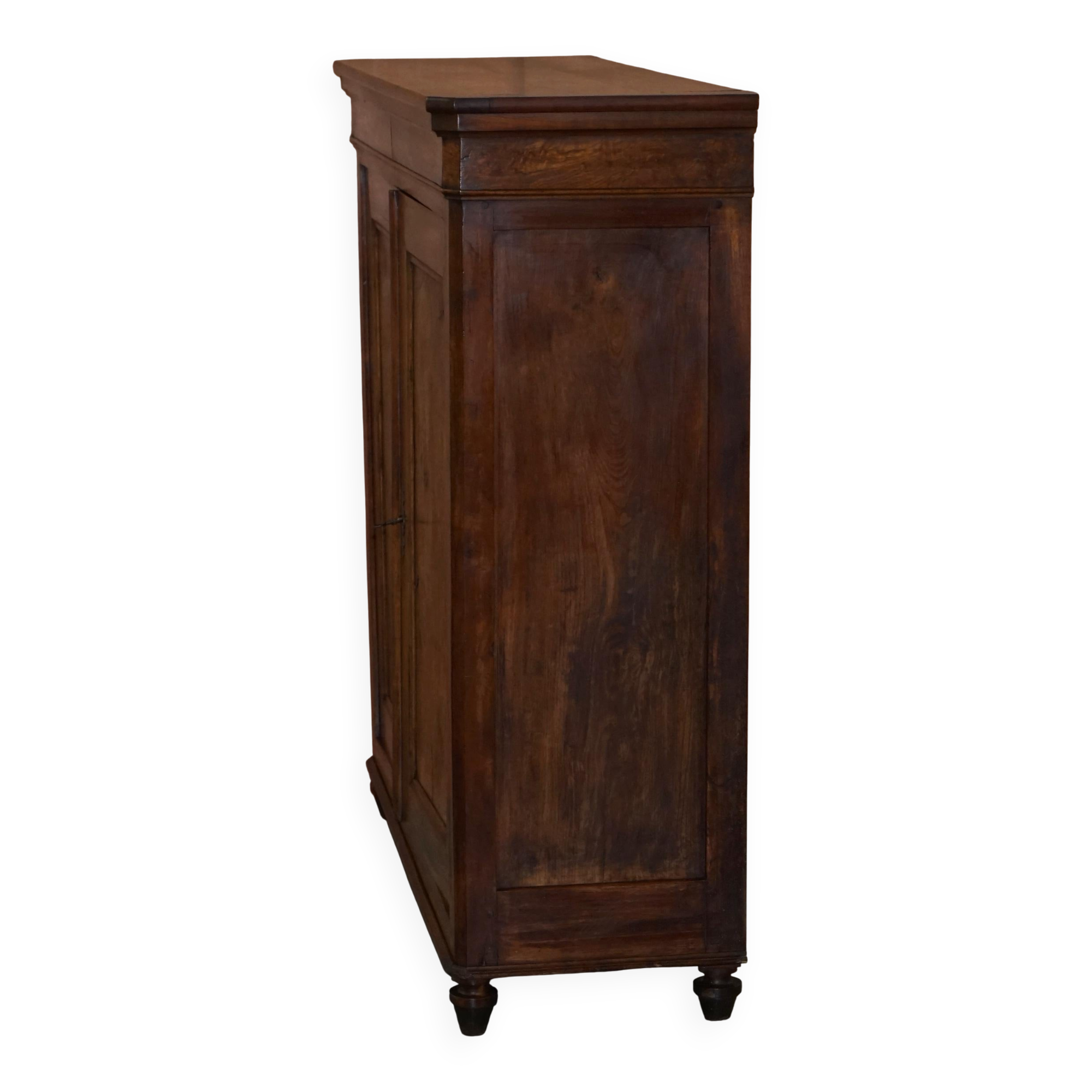 Armoire à pots française en bois fruitier circa 1820