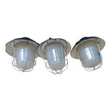 Set of 3 vintage Czech industrial pendant lights, 1950s