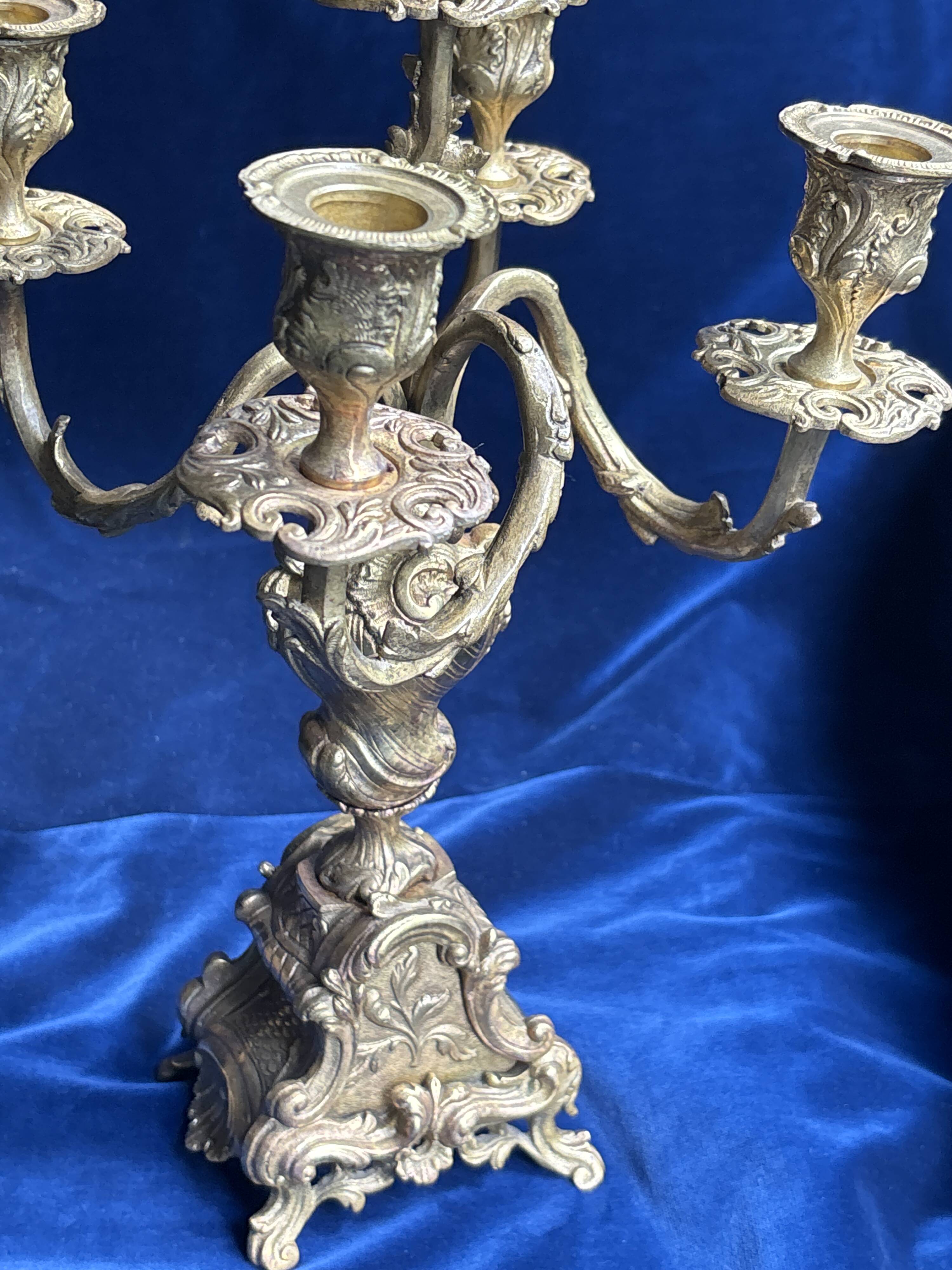 Paire de candélabres en bronze XIX eme