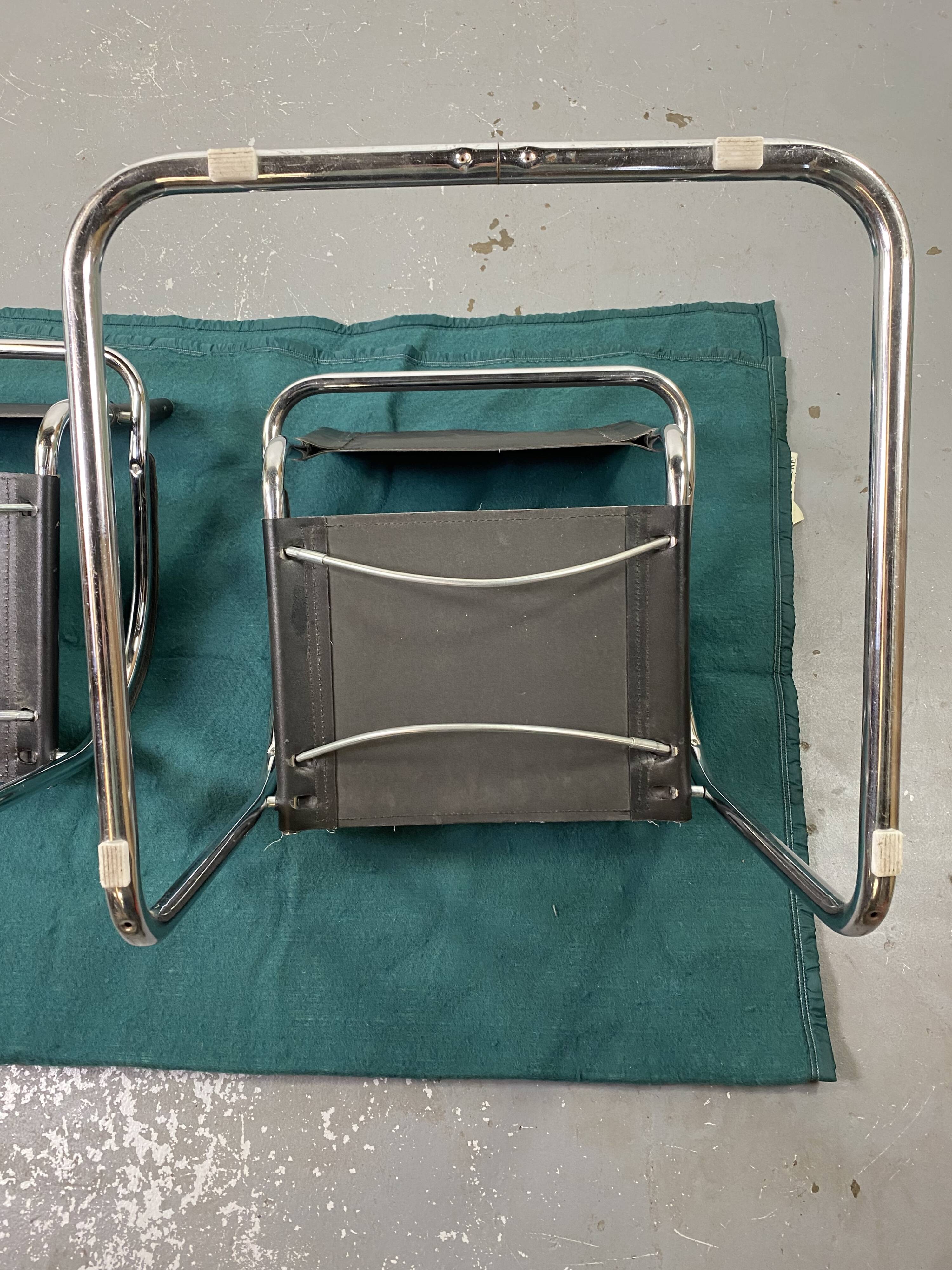 Paire de Fauteuils Design en simili cuir et Aluminium
