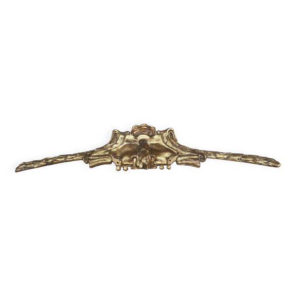 fronton ancien bronze — Beyit