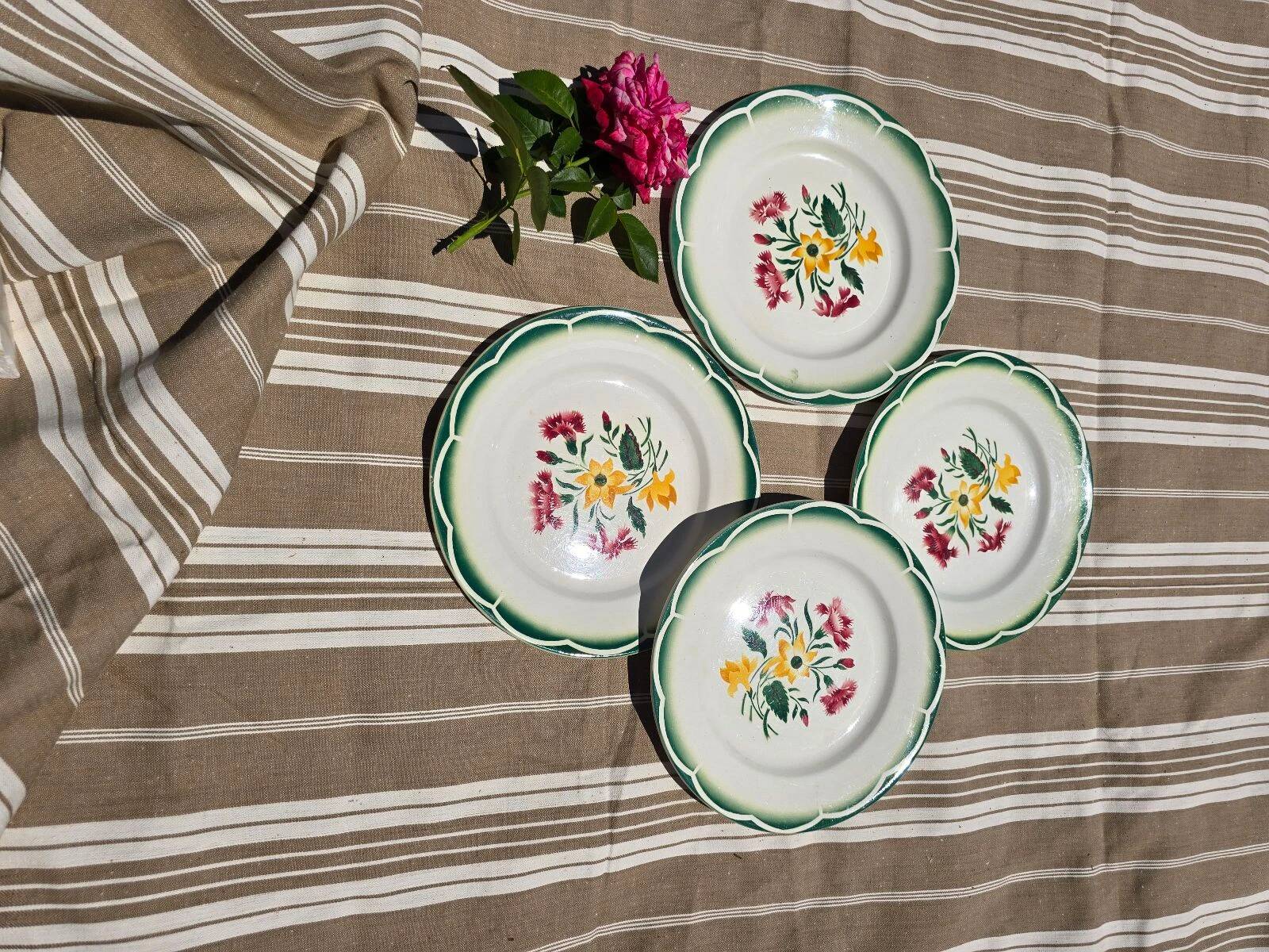 Set of 4 antique flat plates Digoin Sarreguemines Ester