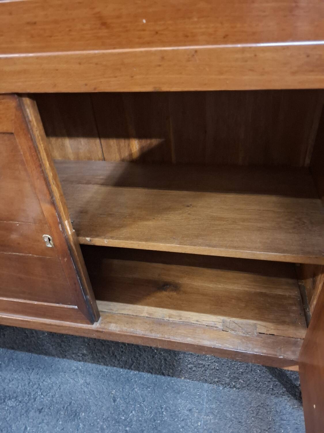 Secretary from the Louis XVI era