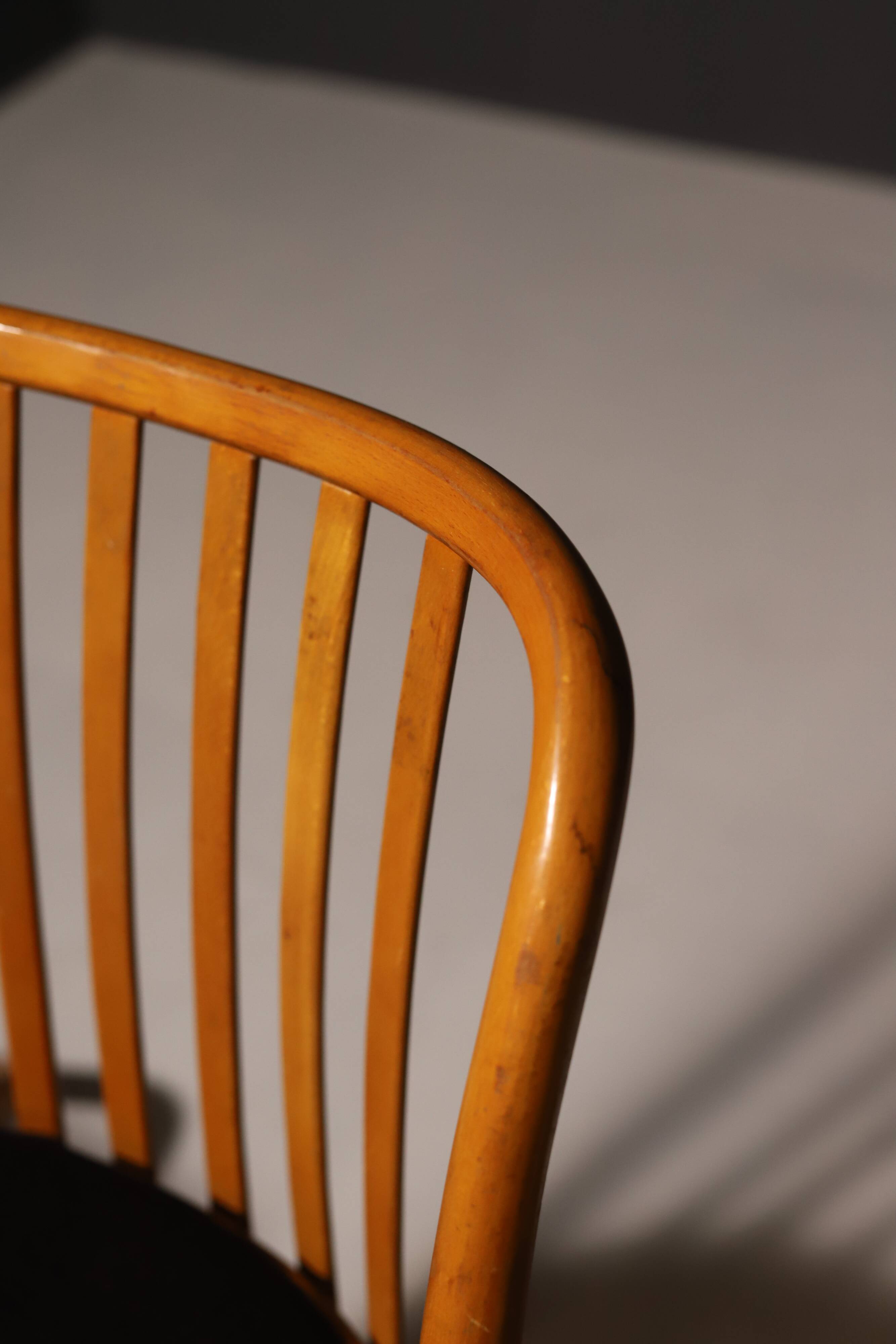 Set of Four Wooden Chairs | Antonín Šuman, 20th Century