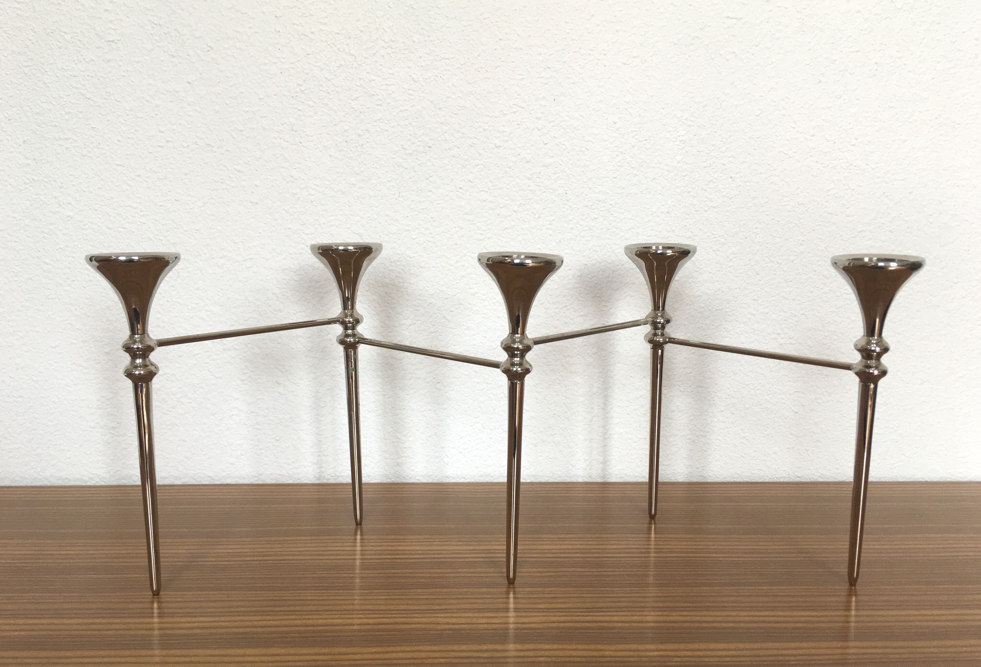 Chandelier en acier chromé articulé scandinave