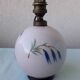 Pied de lampe en opaline rose