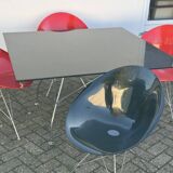 Kartell Glossy Dining Table with 4 Eros Chairs