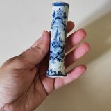 Small Delft vase